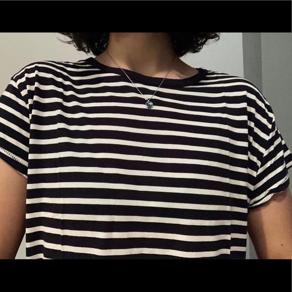 Dark blue striped crop top - Picture 3 of 3